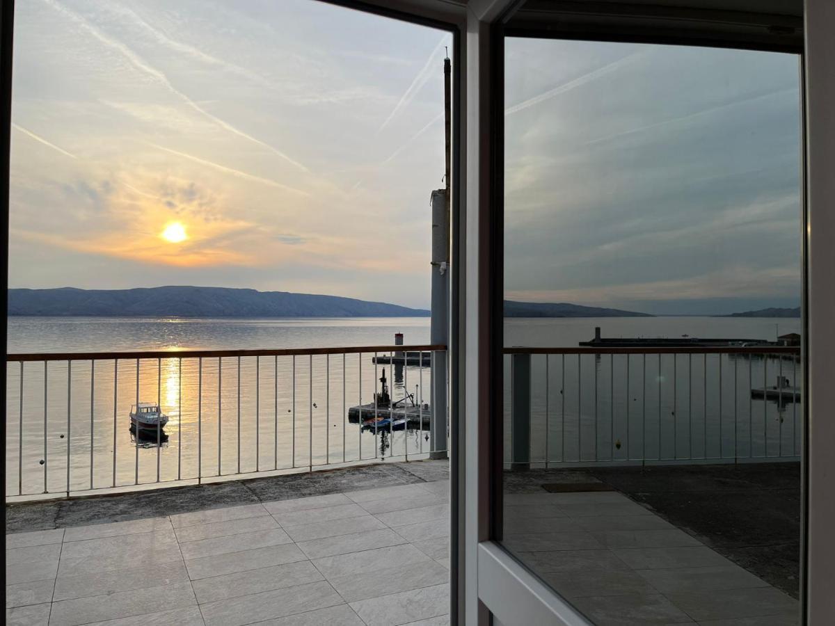 Sun&sea, Senj, Prvi Red Do Mora Apartment *