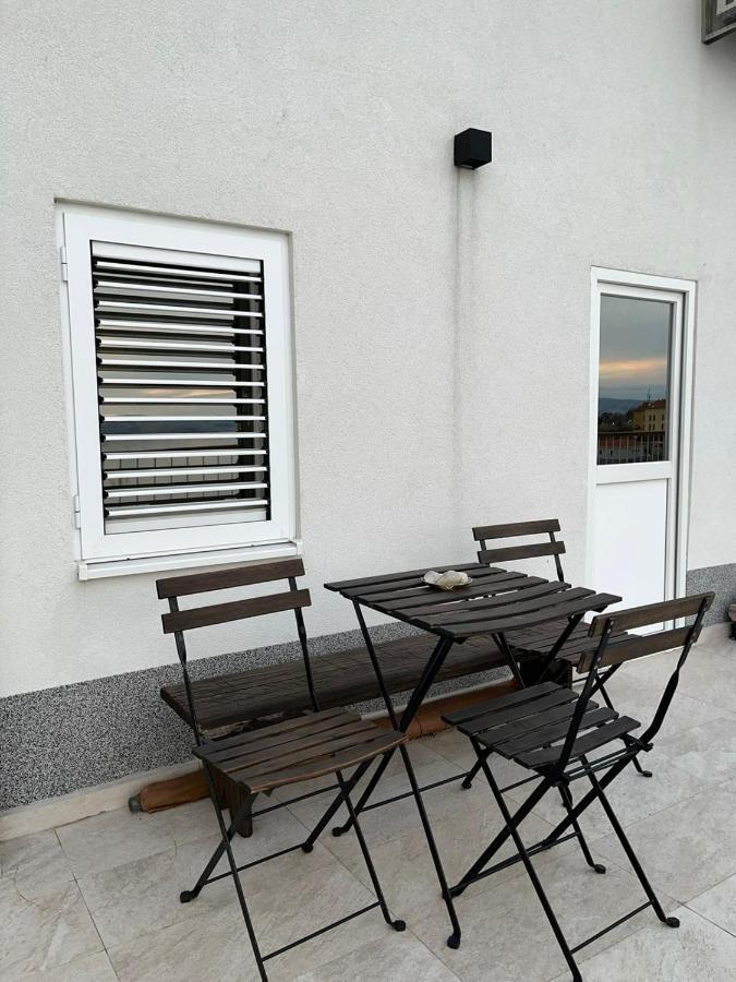 Sun&sea, Senj, Prvi Red Do Mora Apartment *